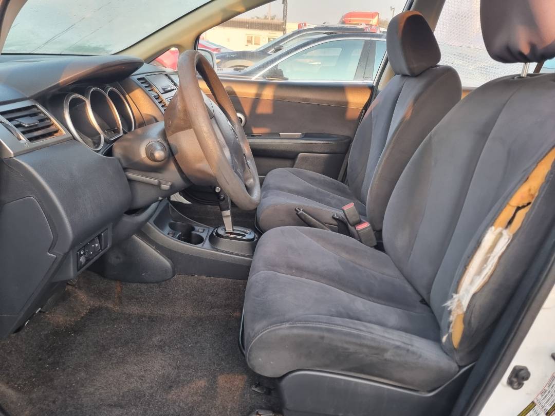 2008 NISSAN VERSA — 203718 Miles — Lot 82323873 — Main - Marhaba Auctions Used Cars - Image 6