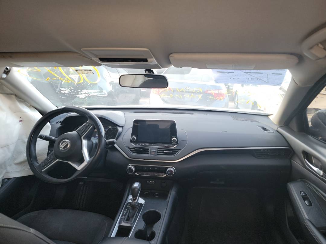 2020 NISSAN ALTIMA — 68489 Miles — Lot 312521202 — Ind. 12 - Marhaba Auctions Used Cars - Image 4