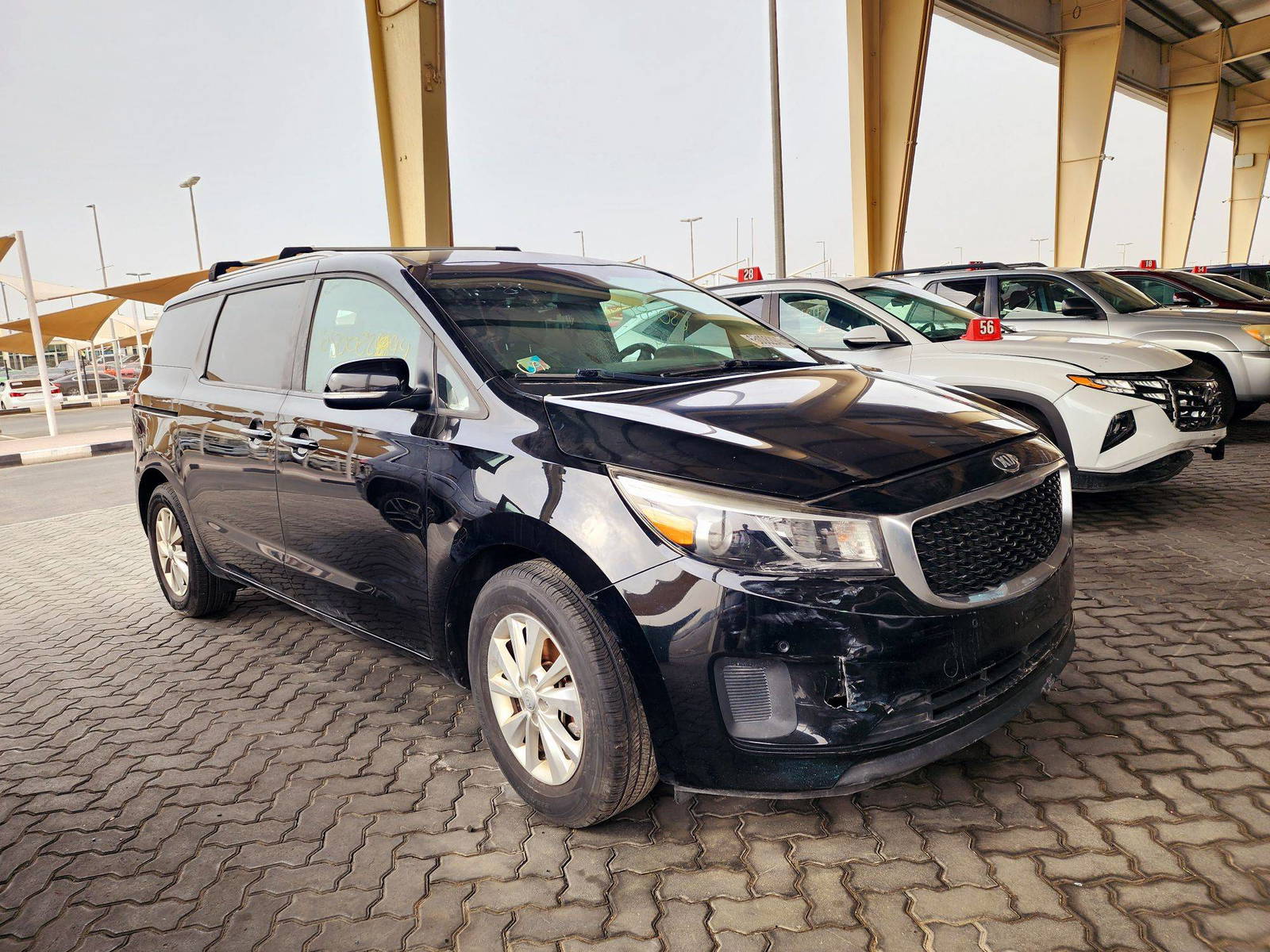 2017 KIA SEDONA — 117234 Miles — Lot 65008294 — Souq - Marhaba Auctions Used Cars - Image 5