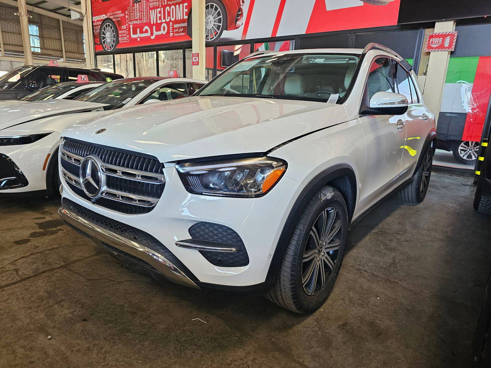 2025 MERCEDES BENZ GLE 350 — 2092 Miles — Lot 9SB285269 — Main - Marhaba Auctions Used Cars - Image 3
