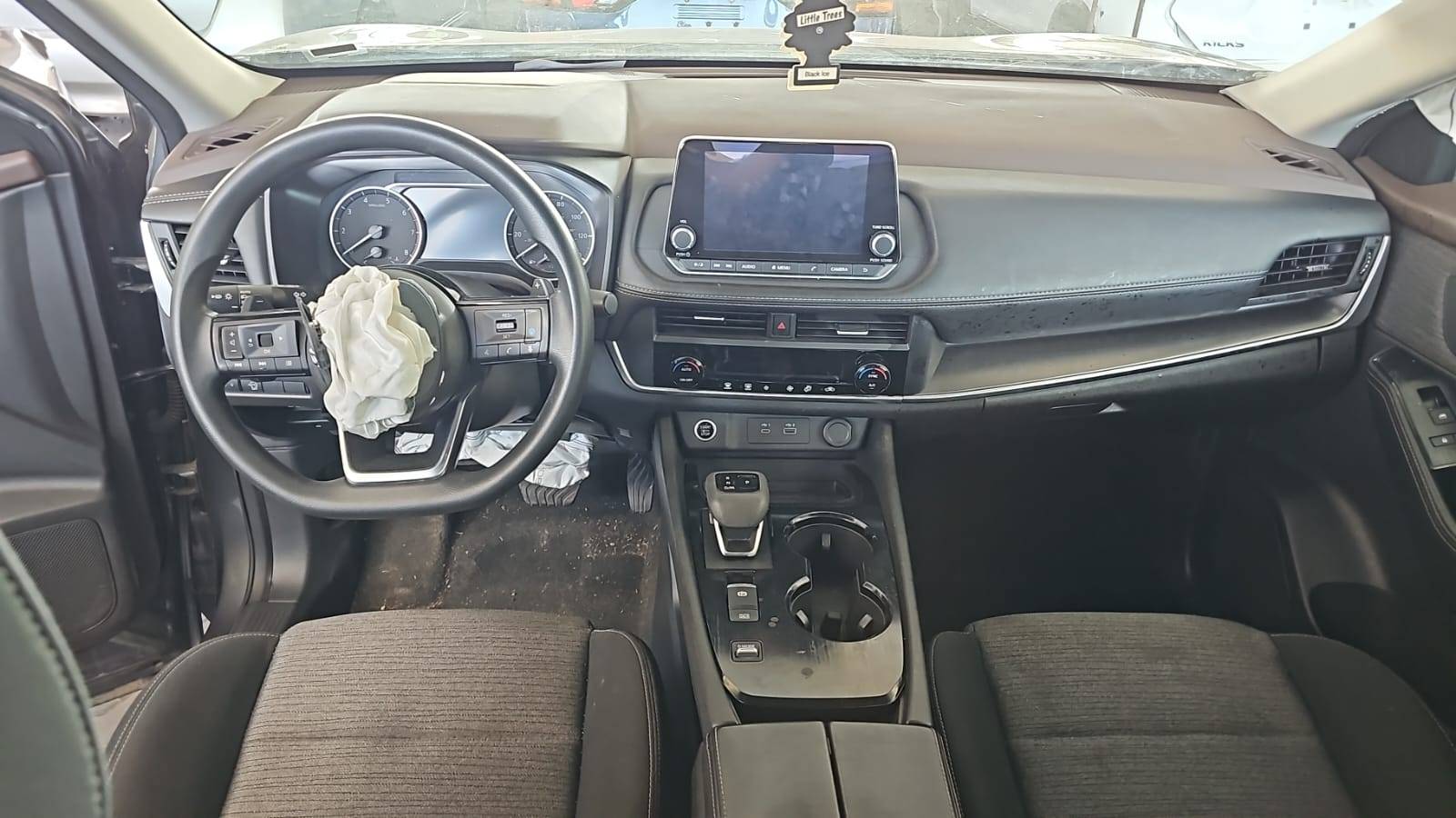 NISSAN ROGUE 2023 - Marhaba Auction Used Cars - Image 8