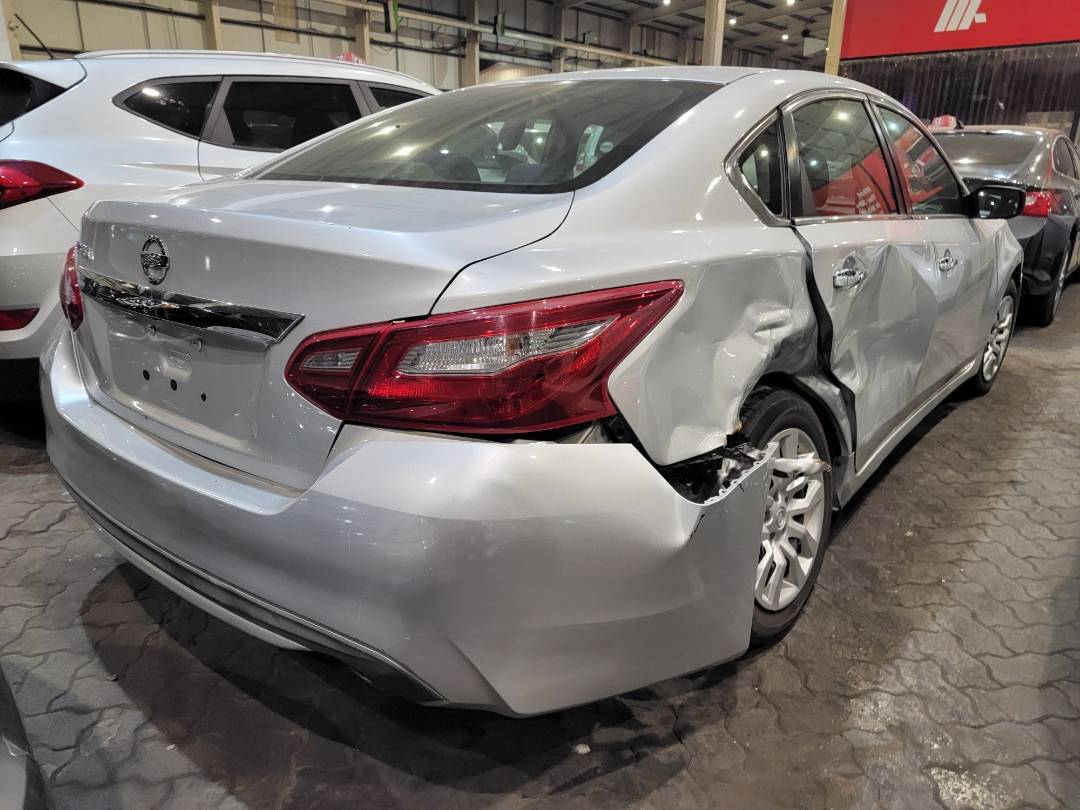 2018 NISSAN ALTIMA — 154721 Miles — Lot 186399 — Main - Marhaba Auctions Used Cars - Image 3