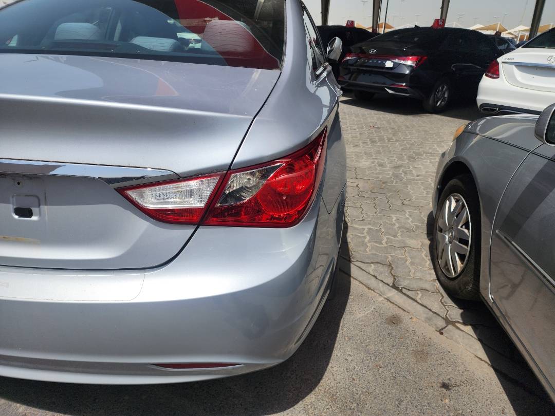 2013 HYUNDAI SONATA — 96653 Miles — Lot 38599865 - Marhaba Auctions Used Cars - Image 9