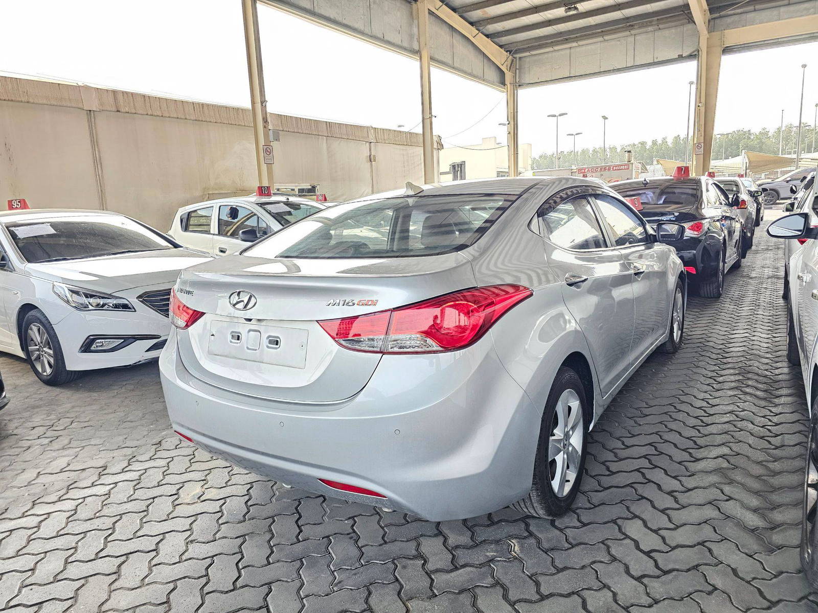 2011 HYUNDAI AVANTE — 158519 KM — Lot 052846 — Souq - Marhaba Auctions Used Cars - Image 3
