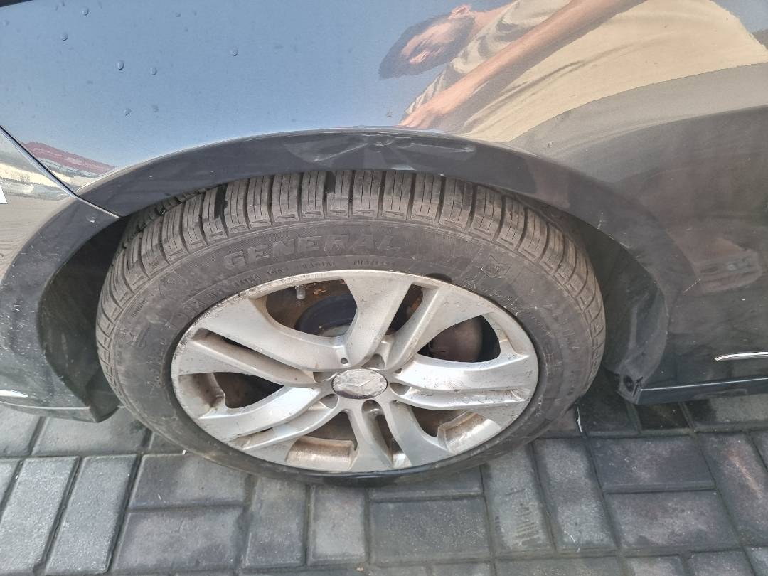 MERCEDES BENZ E 350 2011 - Marhaba Auction Used Cars - Image 10