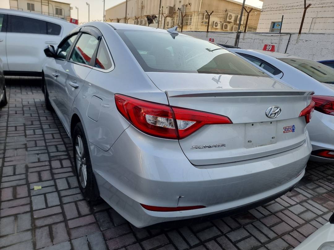 2015 HYUNDAI SONATA — 135664 Miles — Lot 178914 — Ind. 12 - Marhaba Auctions Used Cars - Image 4