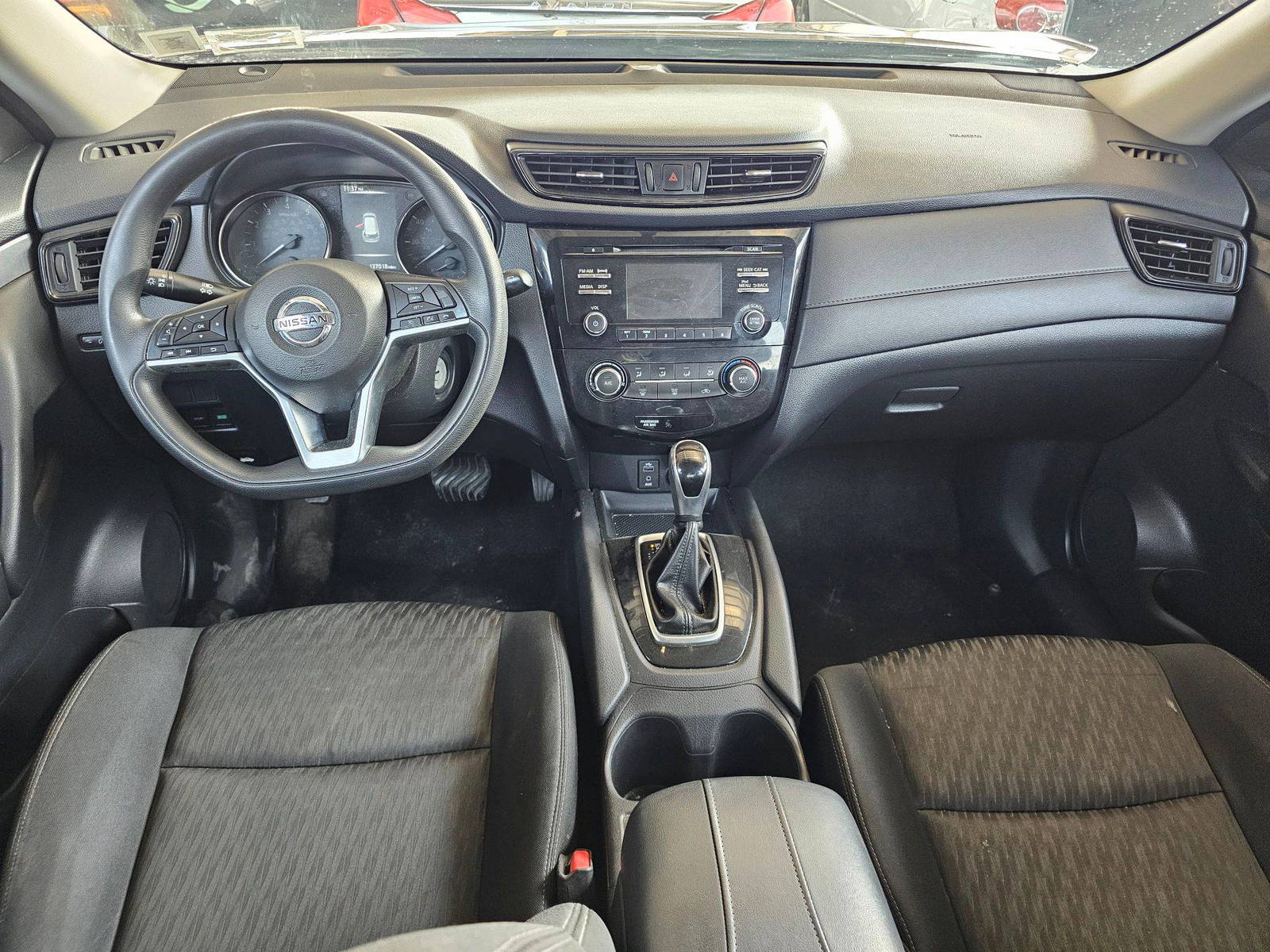 2017 NISSAN ROGUE — 137018 Miles — Lot V7HP513665 — Souq - Marhaba Auctions Used Cars - Image 18