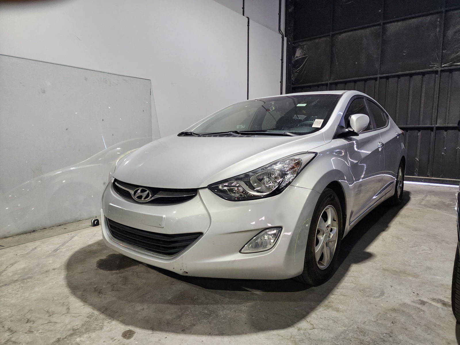 HYUNDAI AVANTE 2011 - Marhaba Auction Used Cars - Image 4