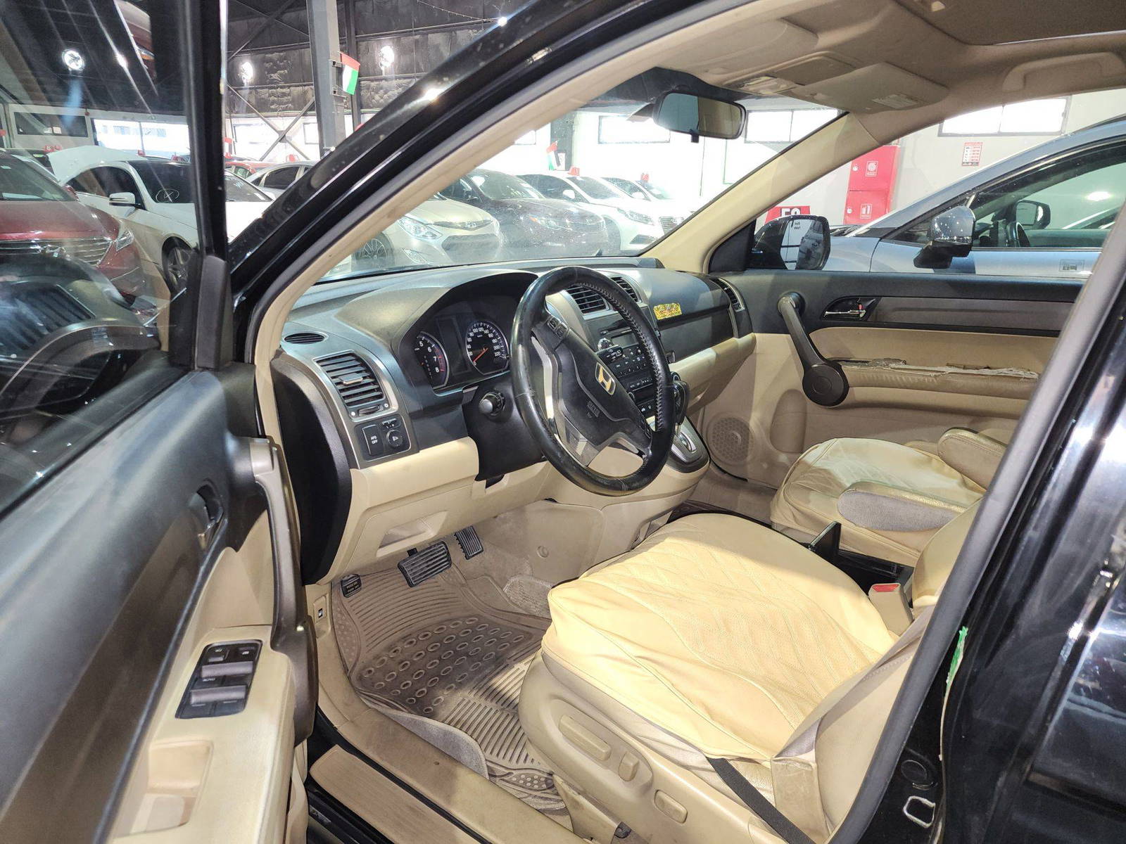 2009 HONDA CR-V — 208997 KM — Lot 403167 — Al Quoz - Marhaba Auctions Used Cars - Image 11