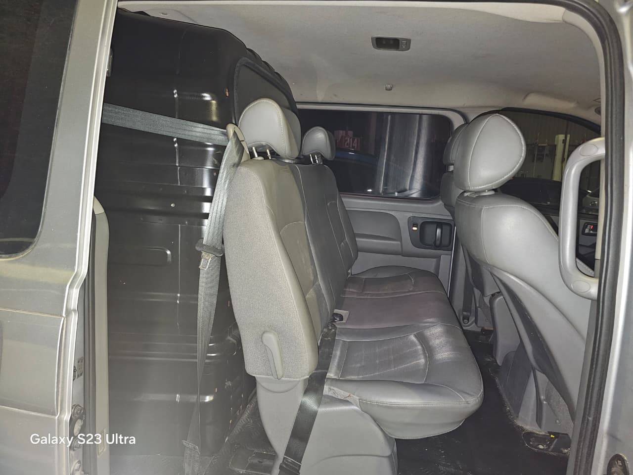 2014 HYUNDAI GRAND STAREX — 310364 KM — Lot 564581 — Main - Marhaba Auctions Used Cars - Image 7
