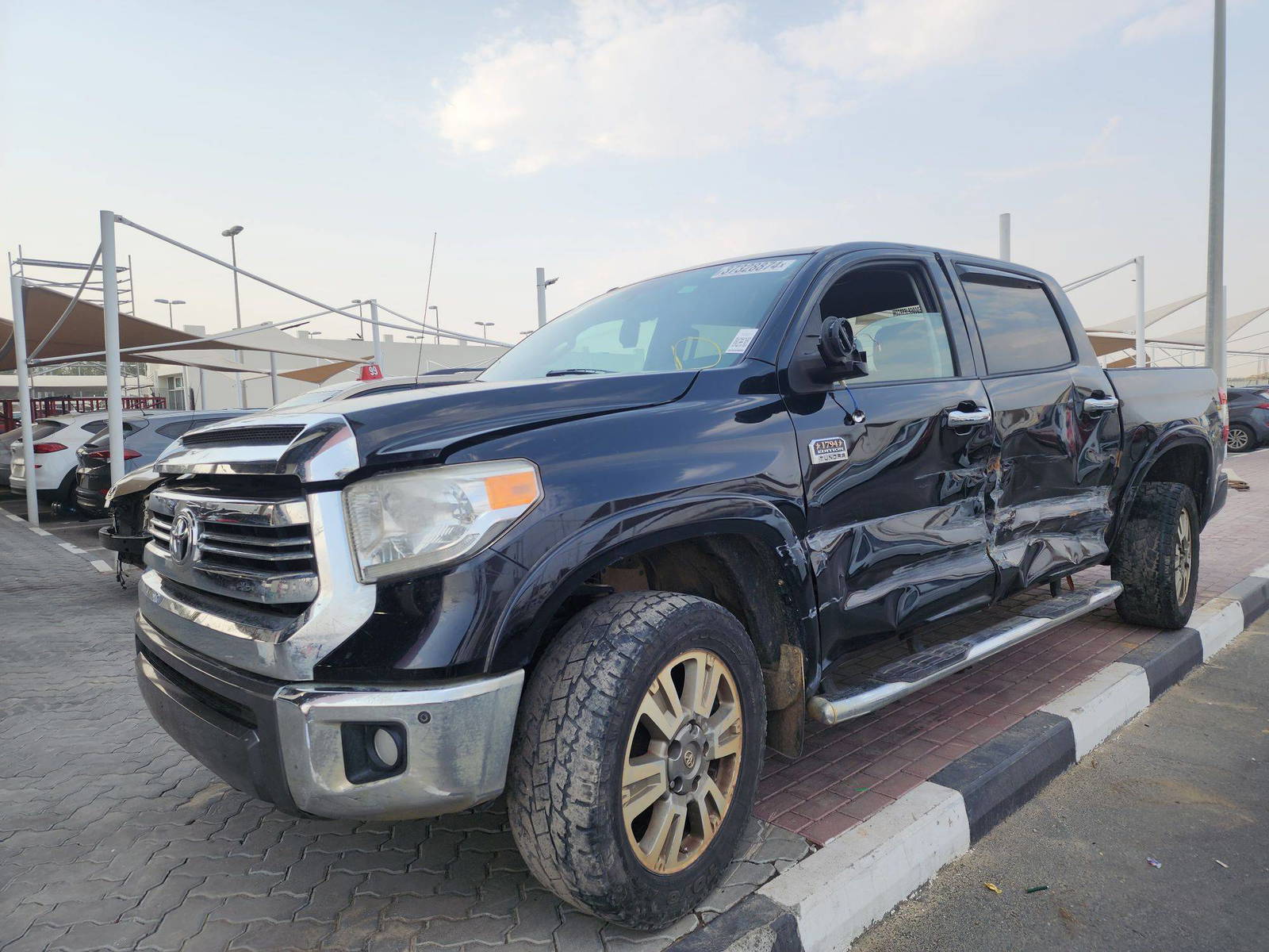 2017 TOYOTA TUNDRA — 155006 Miles — Lot X635193 — Souq - Marhaba Auctions Used Cars - Image 4