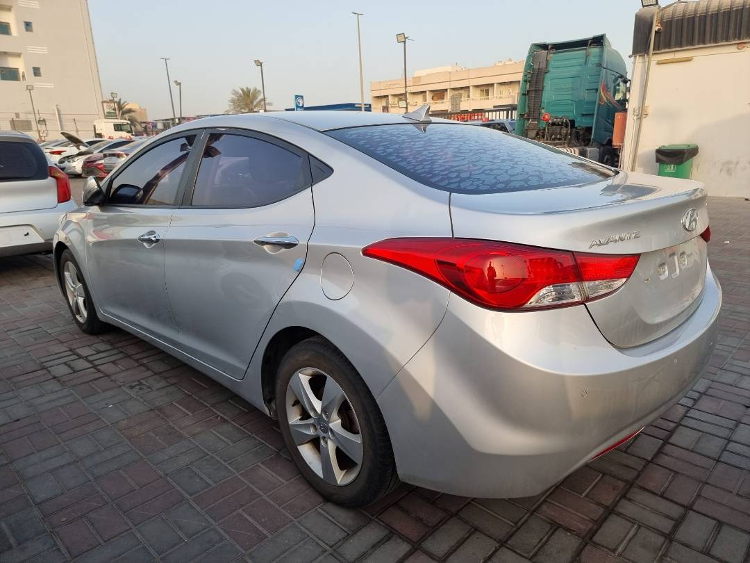 2013 HYUNDAI AVANTE — 178773 KM — Lot 125478 — Ind. 12 - Marhaba Auctions Used Cars - Image 5