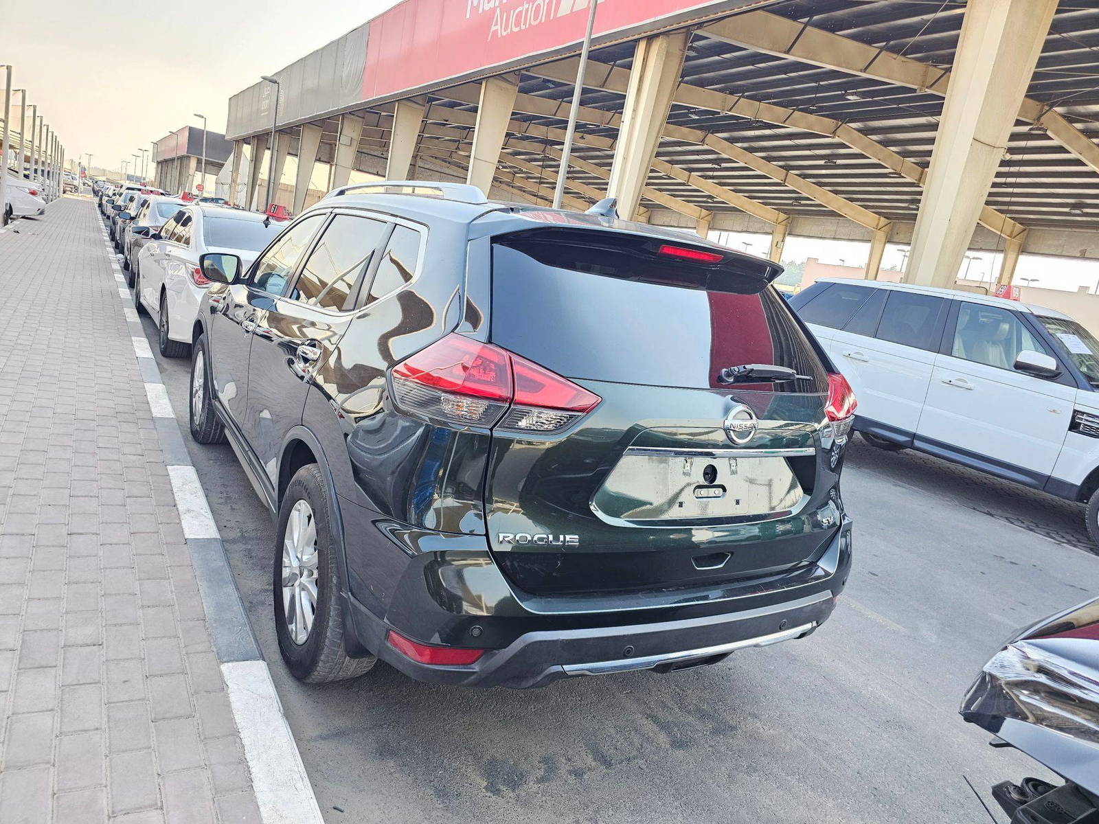 2019 NISSAN ROGUE — 111587 Miles — Lot 5KC765357 — Souq - Marhaba Auctions Used Cars - Image 3