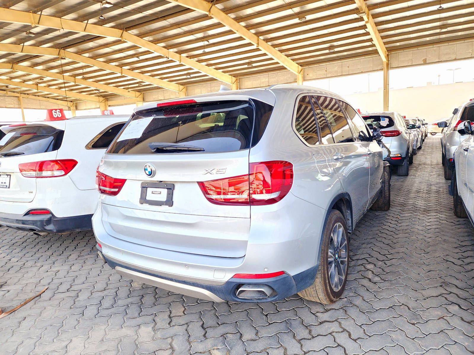 BMW X5 SDRIVE35I 2018 - Marhaba Auction Used Cars - Image 3