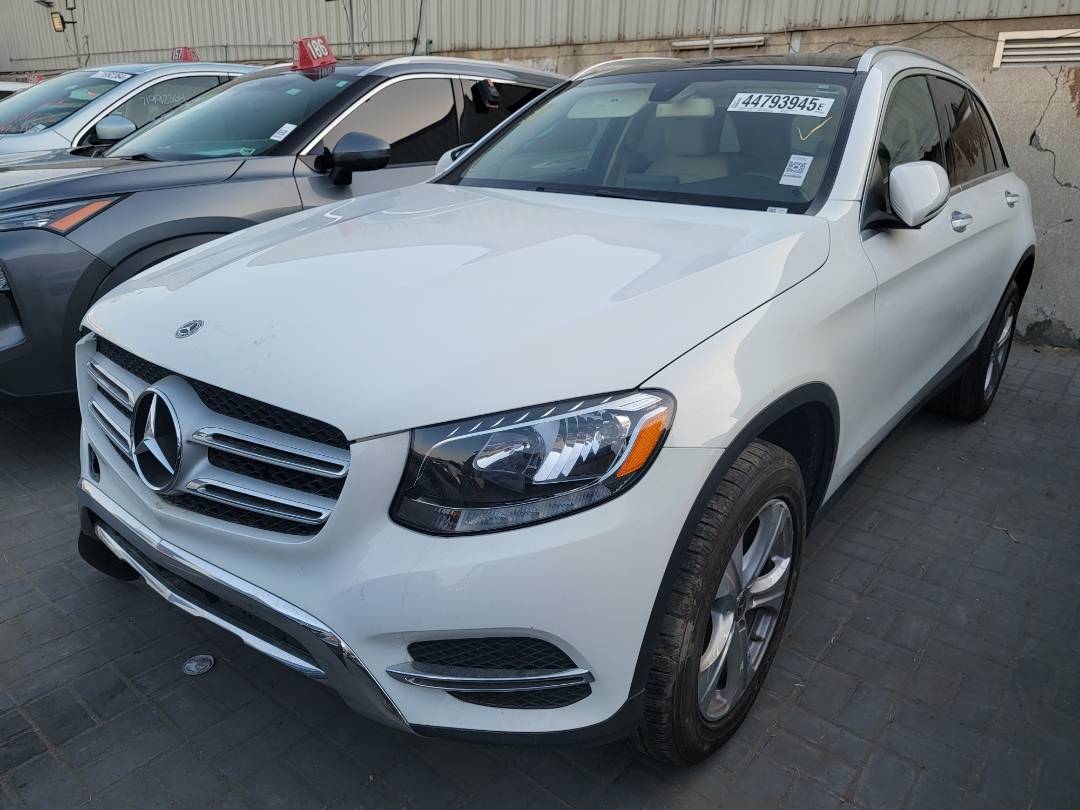 2018 MERCEDES BENZ GLC-300 — 78985 Miles — Lot 037858 — Main - Marhaba Auctions Used Cars - Image 3