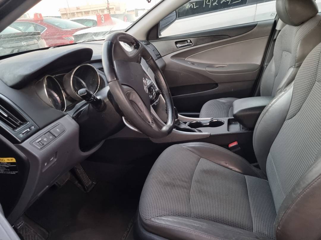 2012 HYUNDAI SONATA — 181229 Miles — Lot 215478 — Ind. 12 - Marhaba Auctions Used Cars - Image 8