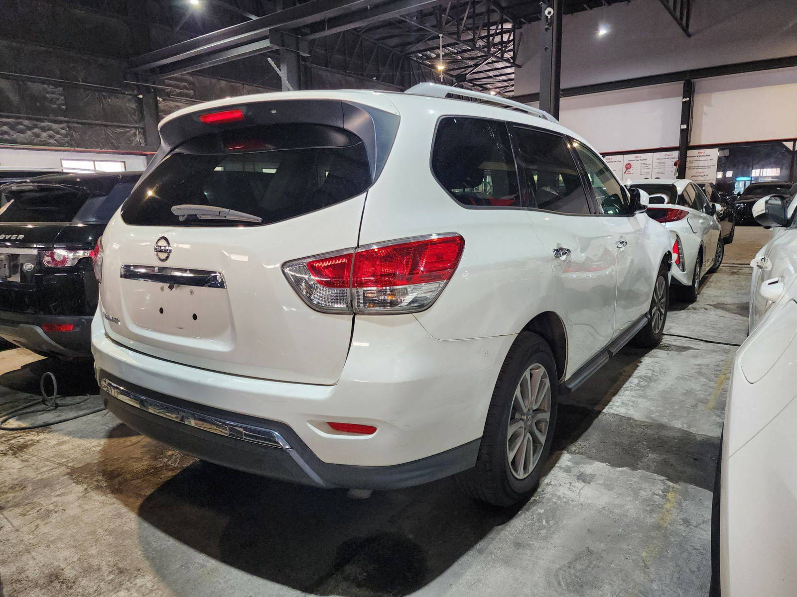 2016 NISSAN PATHFINDER — 150682 Miles — Lot 62298045 — Al Quoz - Marhaba Auctions Used Cars - Image 4