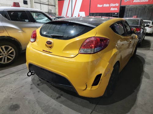HYUNDAI VELOSTER