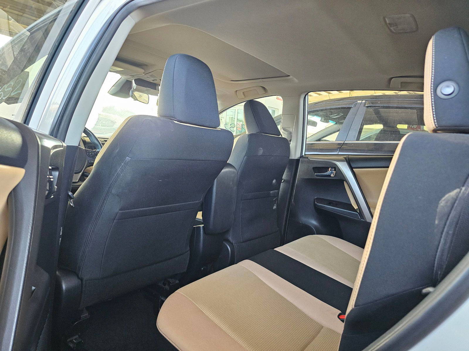 TOYOTA RAV4 2018 - Marhaba Auction Used Cars - Image 5