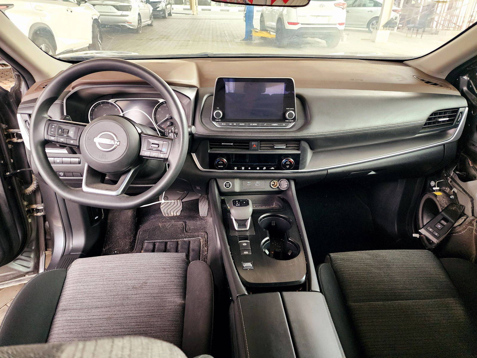 2023 NISSAN ROGUE — 18193 Miles — Lot 417841 — Souq - Marhaba Auctions Used Cars - Image 7