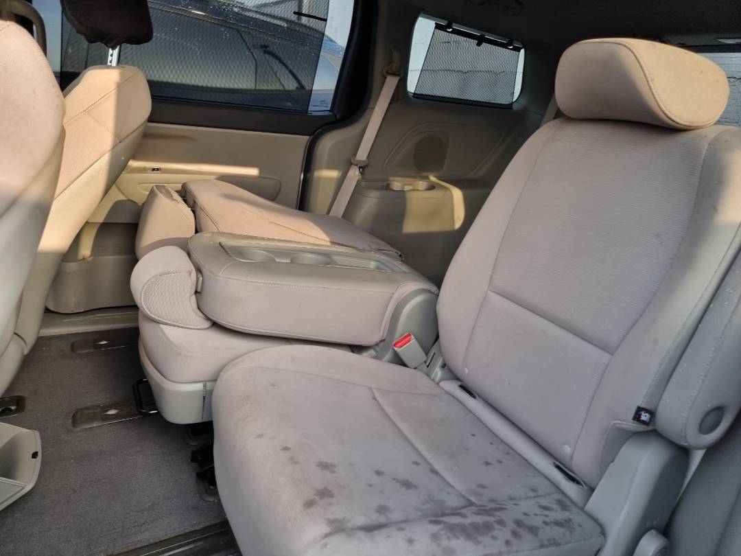 2015 KIA SEDONA — 127204 Miles — Lot 6067099 — Ind. 12 - Marhaba Auctions Used Cars - Image 8