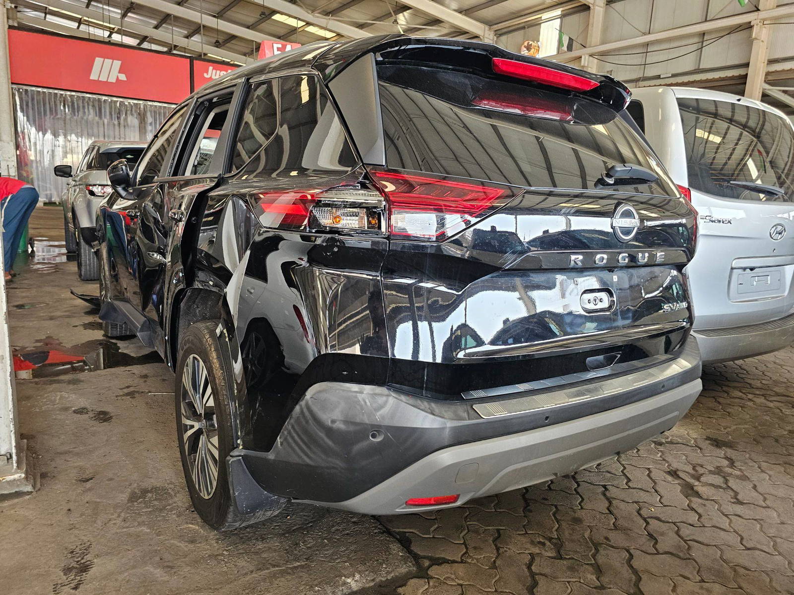 NISSAN ROGUE 2023 - Marhaba Auction Used Cars - Image 4