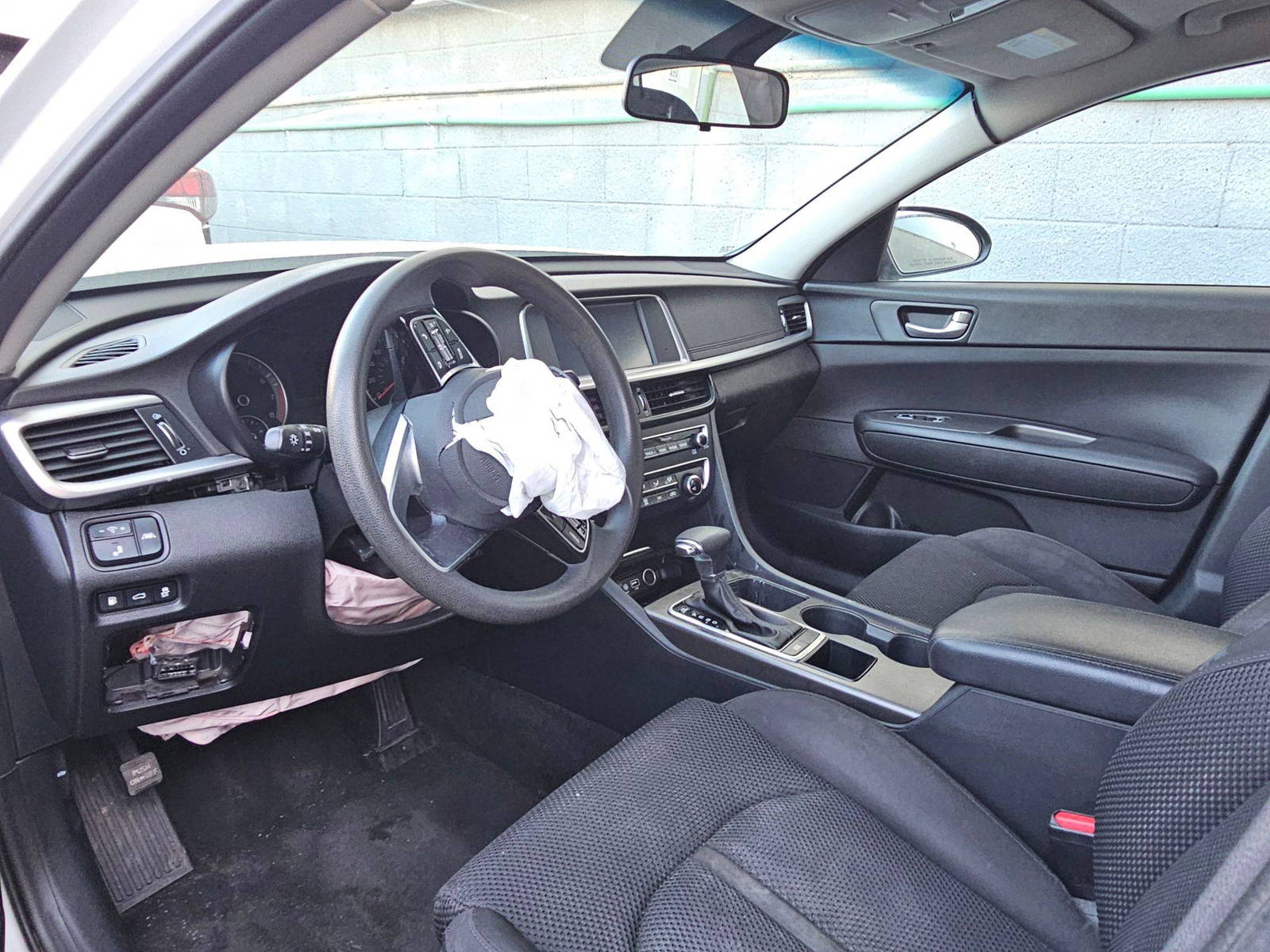 KIA OPTIMA 2020 - Marhaba Auction Used Cars - Image 8