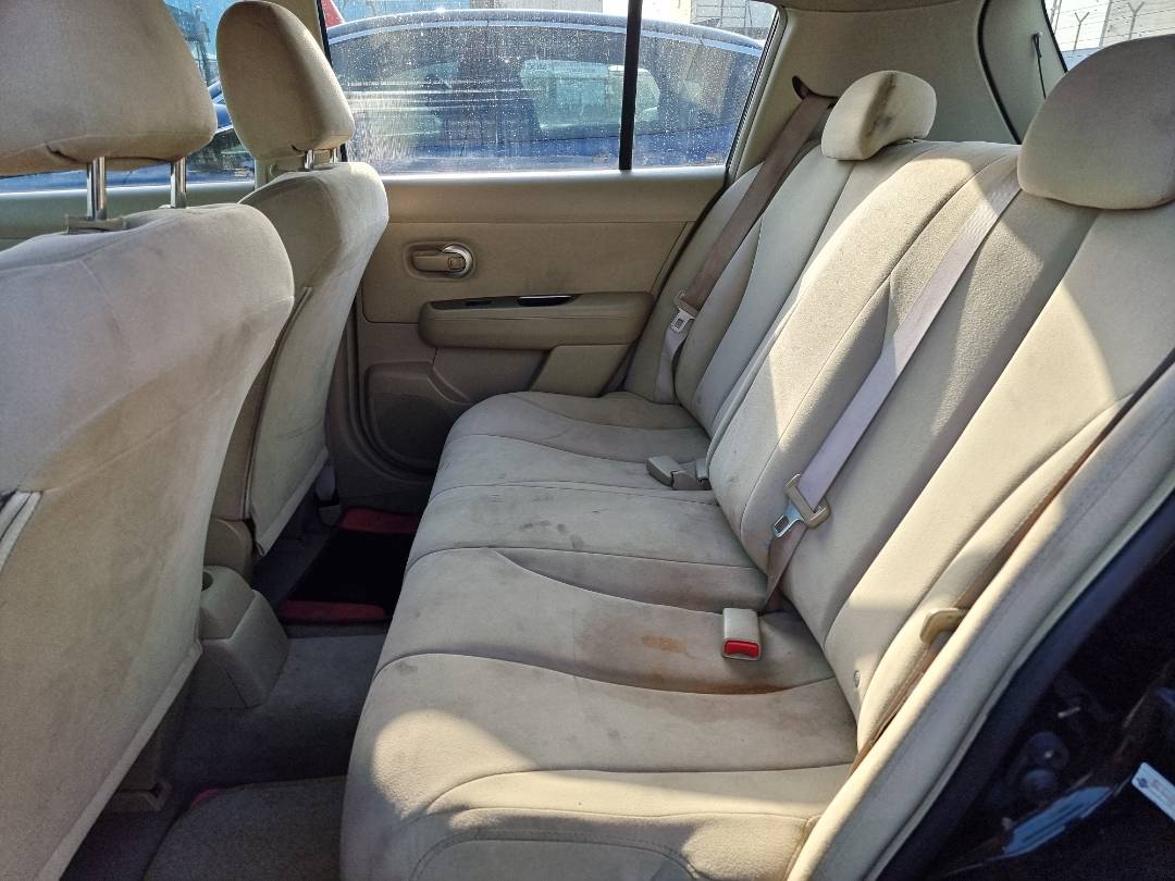 2007 NISSAN VERSA — 218821 Miles — Lot 40138367 — Souq - Marhaba Auctions Used Cars - Image 6