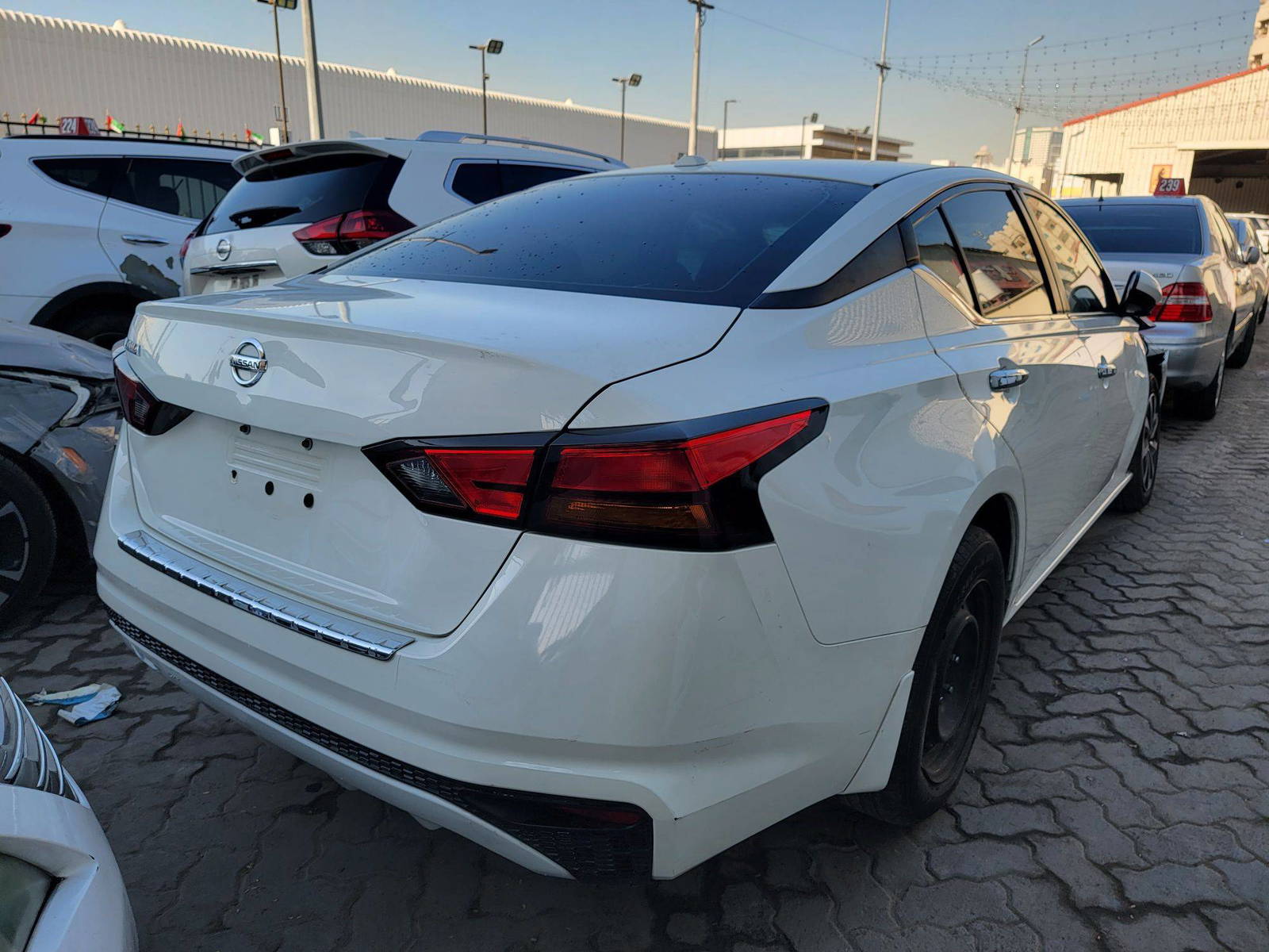 2019 NISSAN ALTIMA — 110556 Miles — Lot 86520215 — Main - Marhaba Auctions Used Cars - Image 3