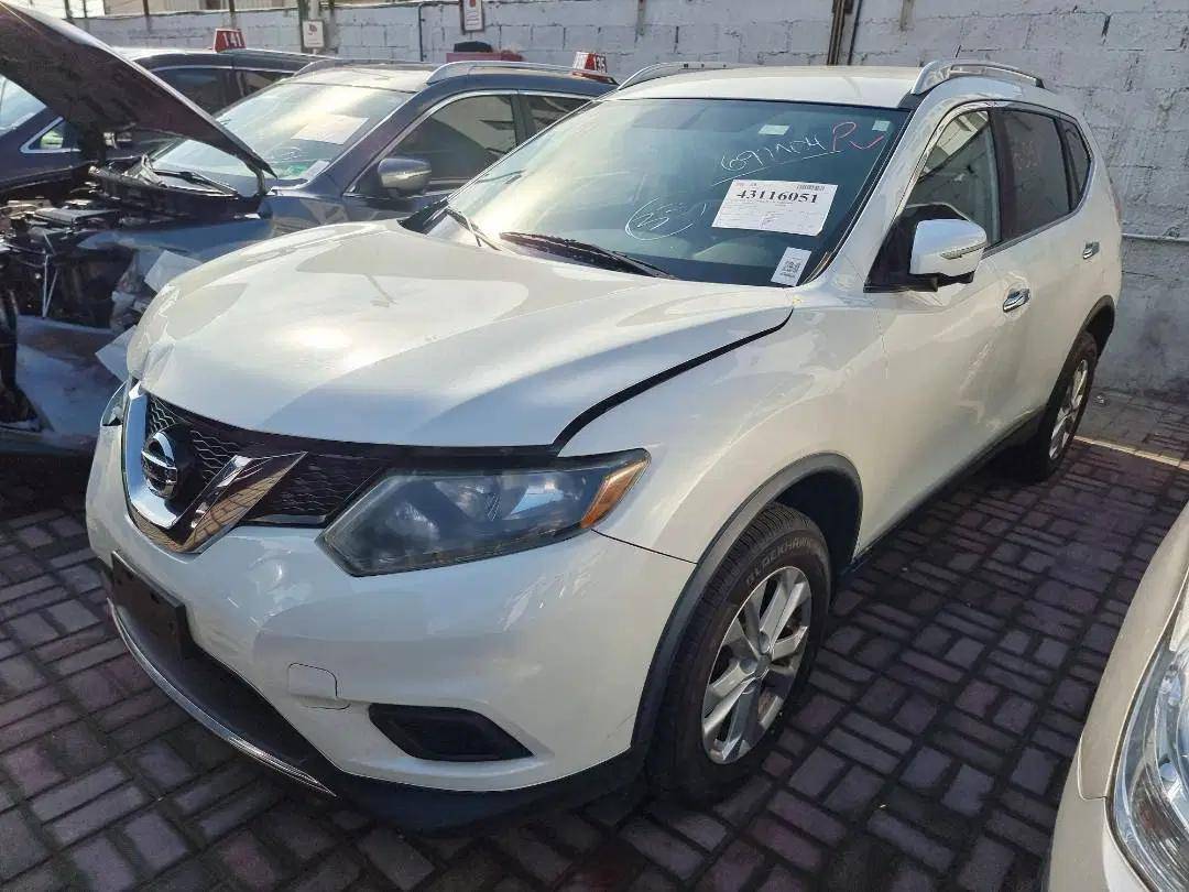 NISSAN ROGUE