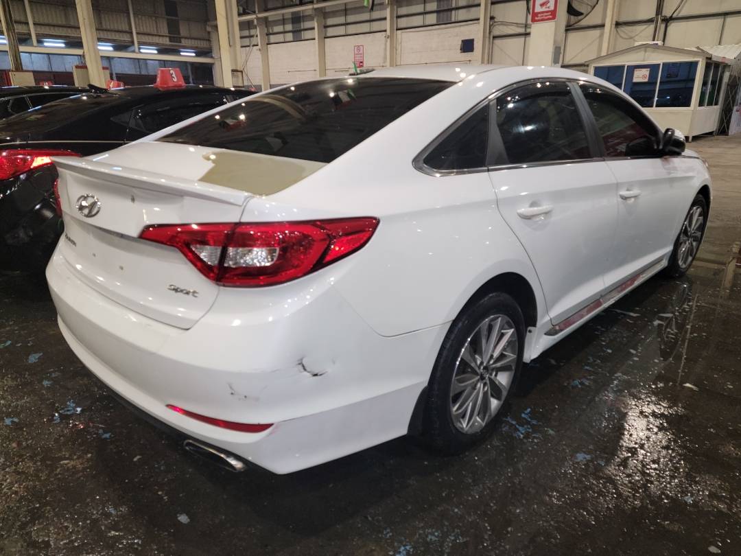 2015 HYUNDAI SONATA — 109889 Miles — Lot 38002306 - Marhaba Auctions Used Cars - Image 3