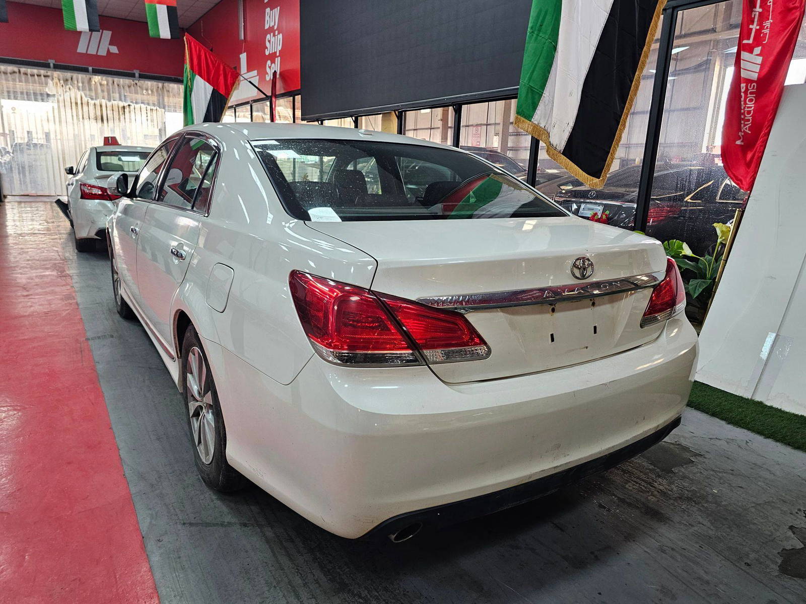 TOYOTA AVALON 2011 - Marhaba Auction Used Cars - Image 3