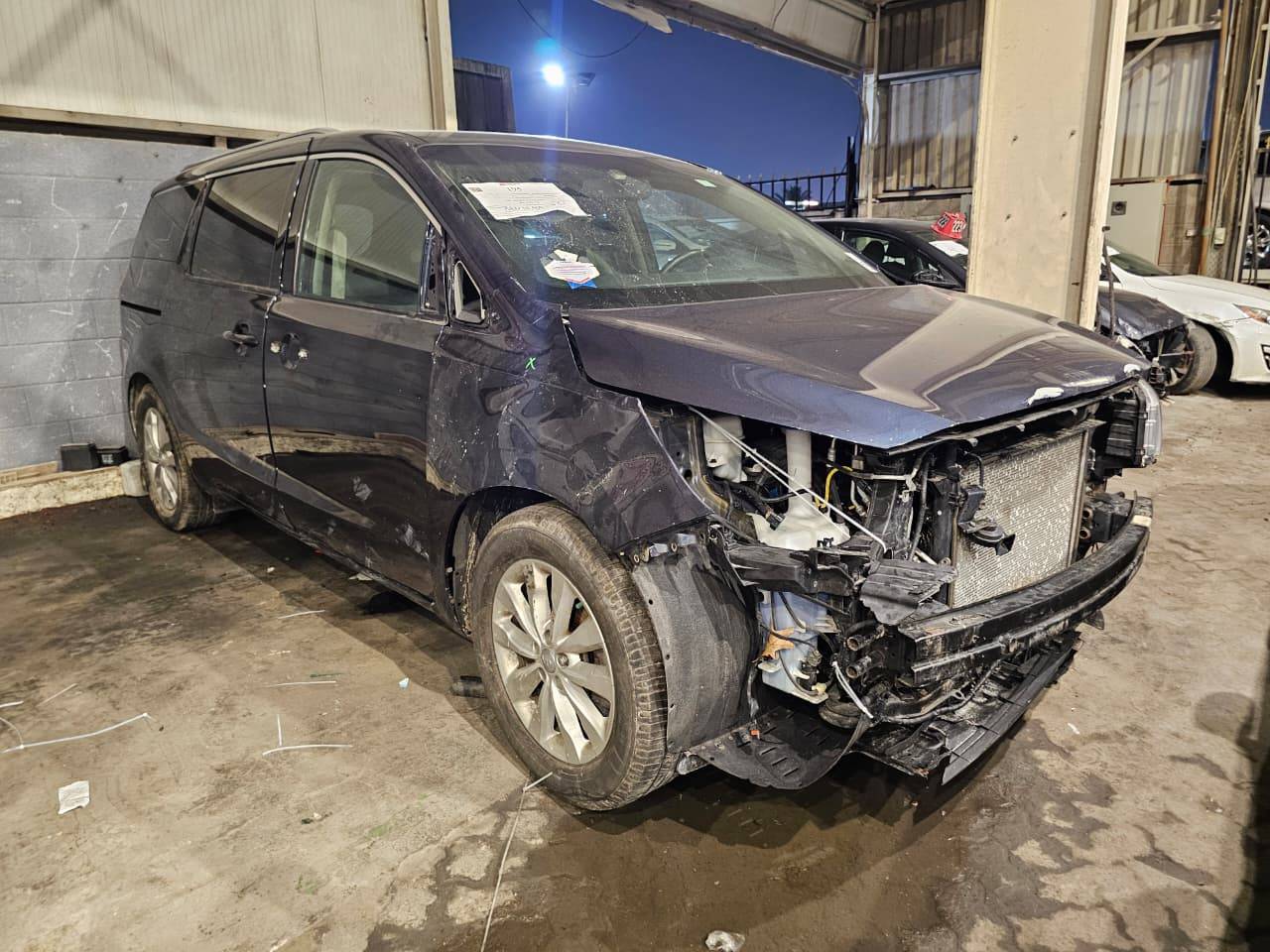 KIA SEDONA 2016 - Marhaba Auction Used Cars - Image 4