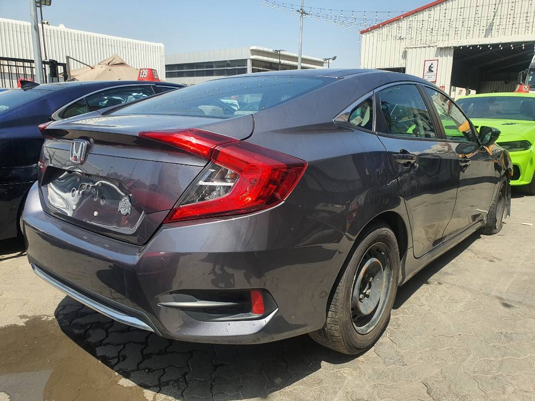 2019 HONDA CIVIC — 70682 Miles — Lot 81075343 - Marhaba Auctions Used Cars - Image 3