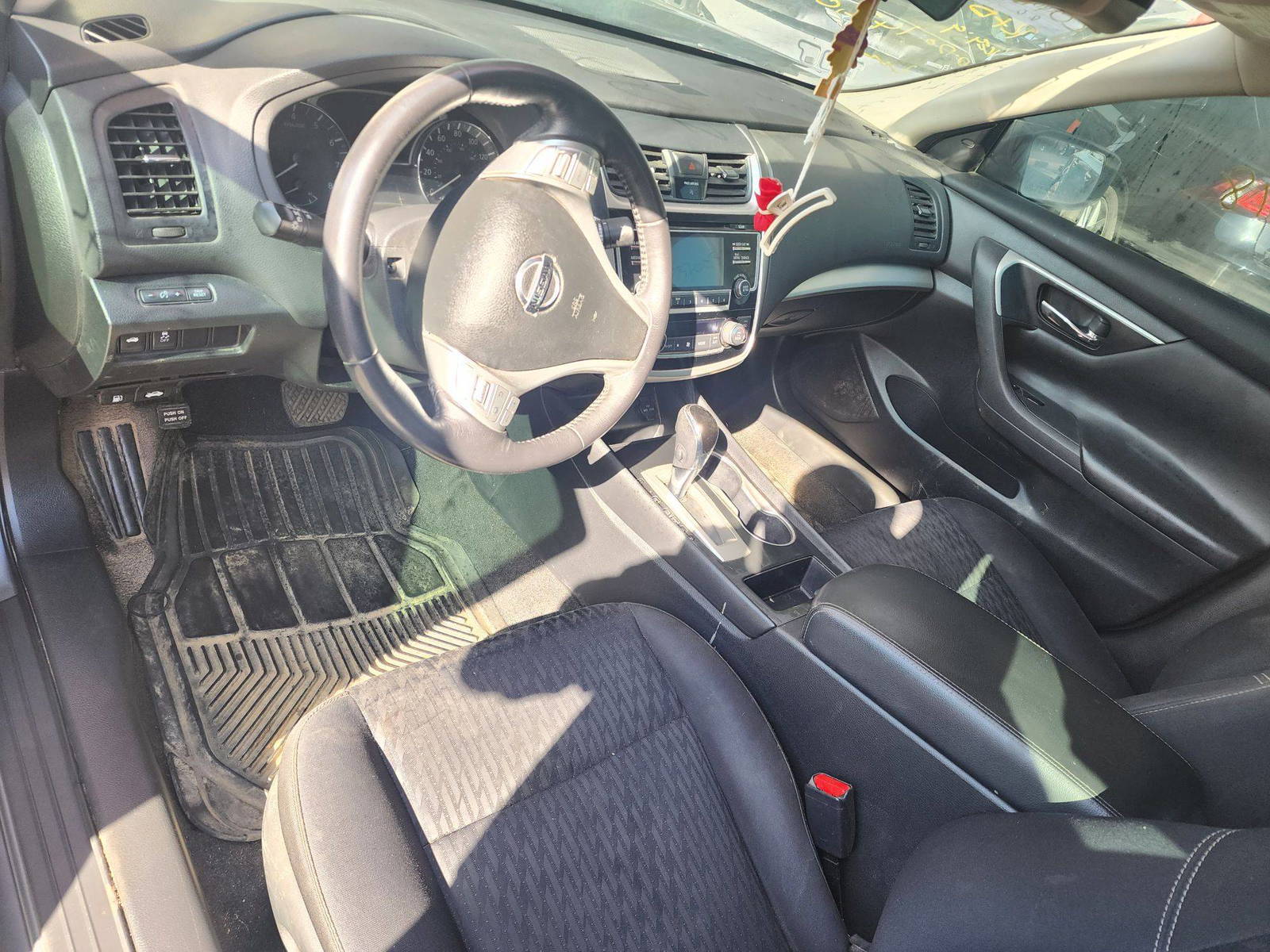 2018 NISSAN ALTIMA — 142003 Miles — Lot 37003798 - Marhaba Auctions Used Cars - Image 4