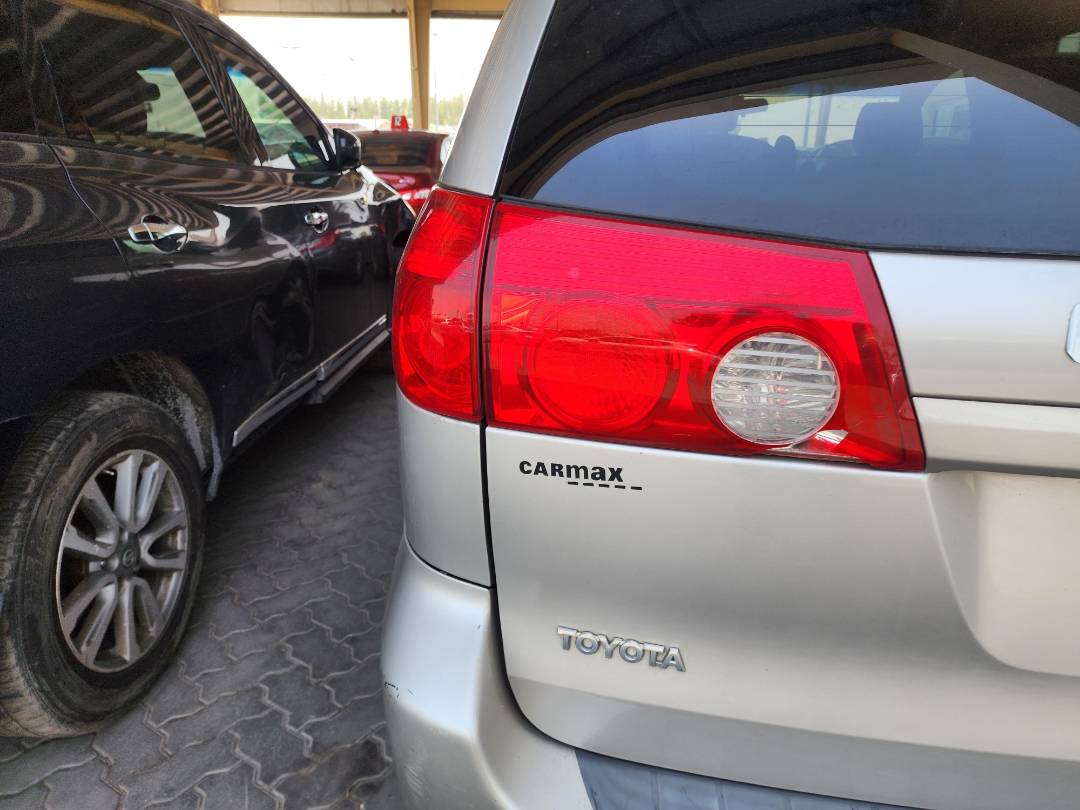 2006 TOYOTA SIENNA — 220365 Miles — Lot 38789533 - Marhaba Auctions Used Cars - Image 10