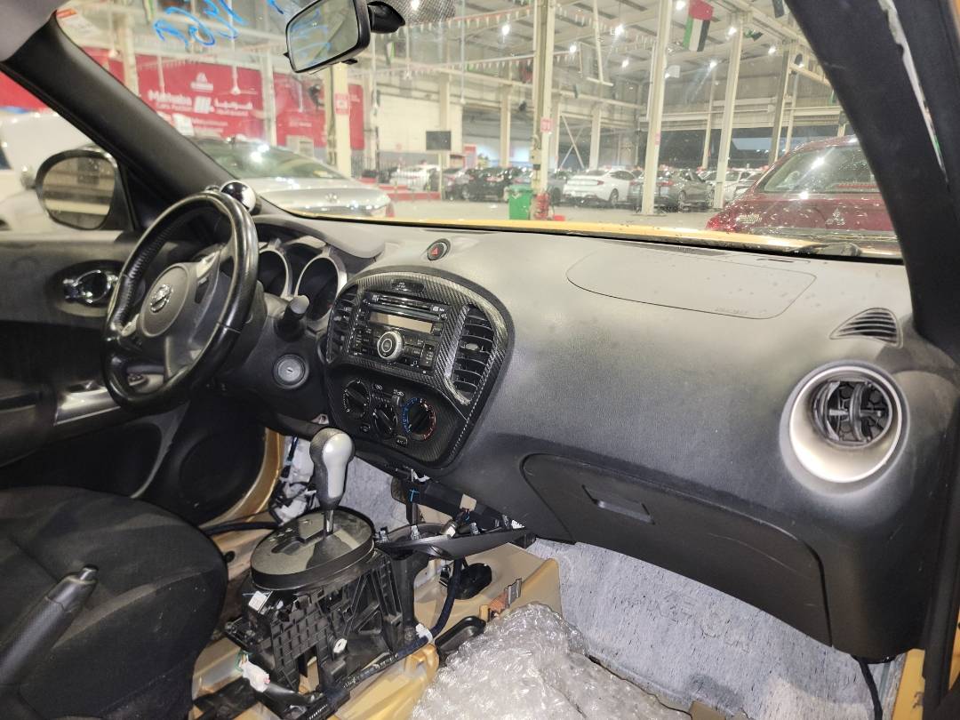 2013 NISSAN JUKE — 126338 KM — Lot 207844 - Marhaba Auctions Used Cars - Image 9