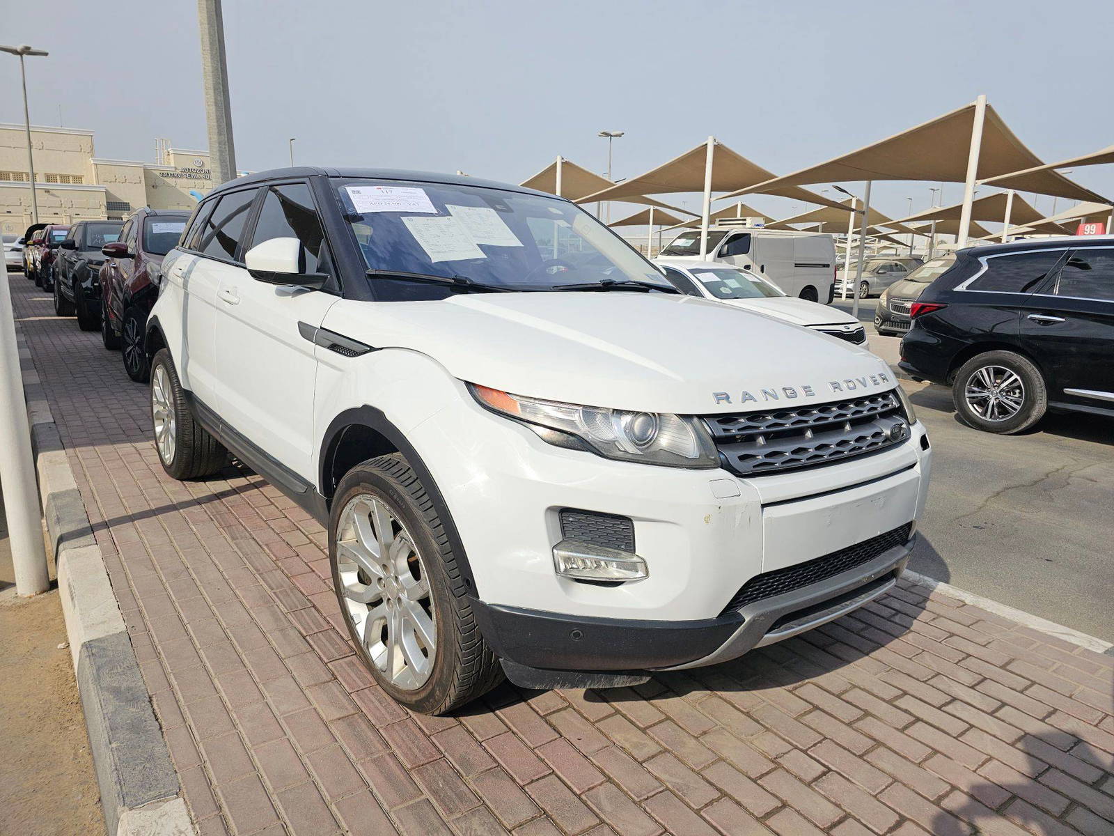 2015 LAND ROVER RANGE ROVER EVOQUE PURE PLUS — 116834 Miles — Lot G0FH019349 — Souq - Marhaba Auctions Used Cars - Image 5