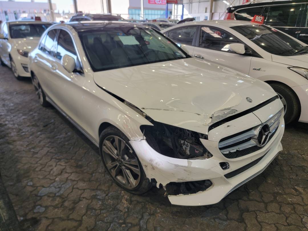 2017 MERCEDES BENZ C300 — 85135 Miles — Lot HU219371 — Ind. 12 - Marhaba Auctions Used Cars - Image 5