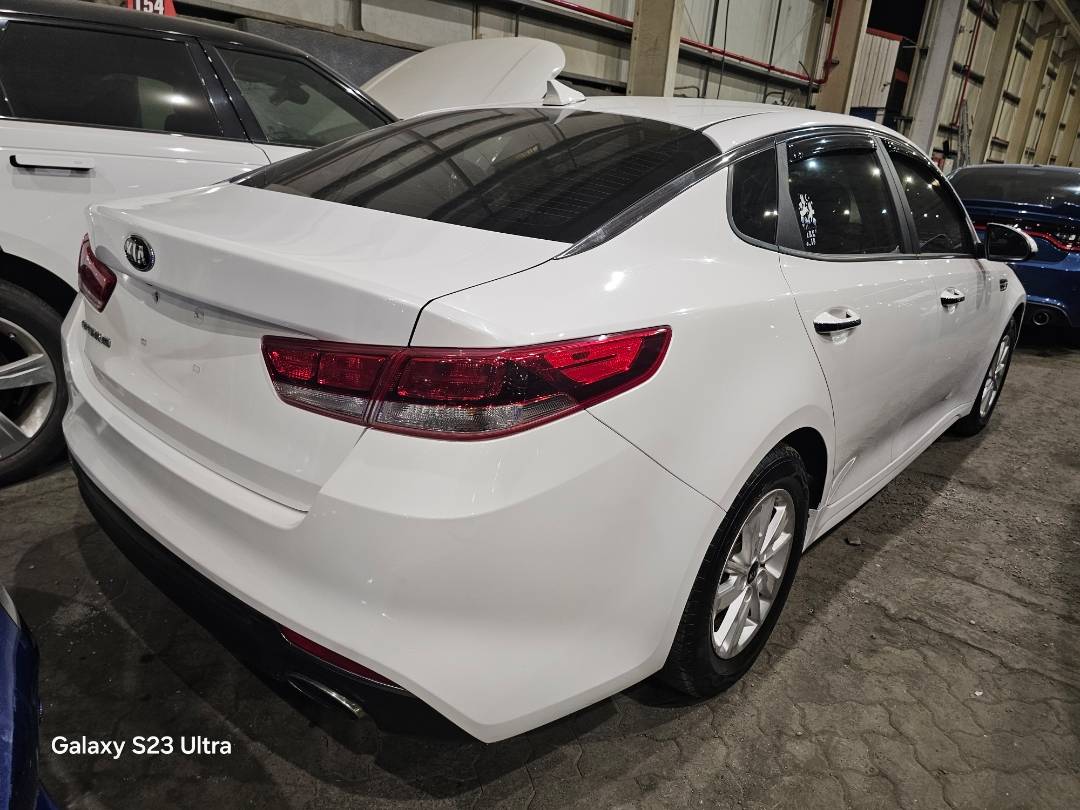 2017 KIA OPTIMA — 151332 Miles — Lot 5146068 — Main - Marhaba Auctions Used Cars - Image 4