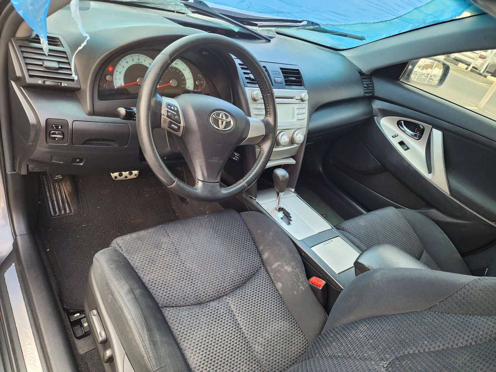 2011 TOYOTA CAMRY — 205981 Miles — Lot 66458353 - Marhaba Auctions Used Cars - Image 4
