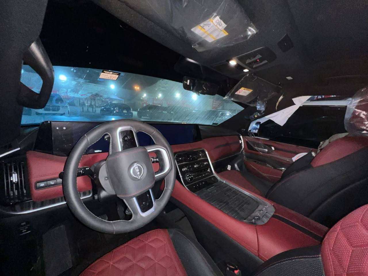 2026 NISSAN PATROL — 10231 KM — Lot Y1T9067289 - Marhaba Auctions Used Cars - Image 5