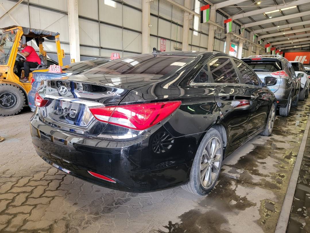 2014 HYUNDAI SONATA — 159086 KM — Lot 582099 — Main - Marhaba Auctions Used Cars - Image 3