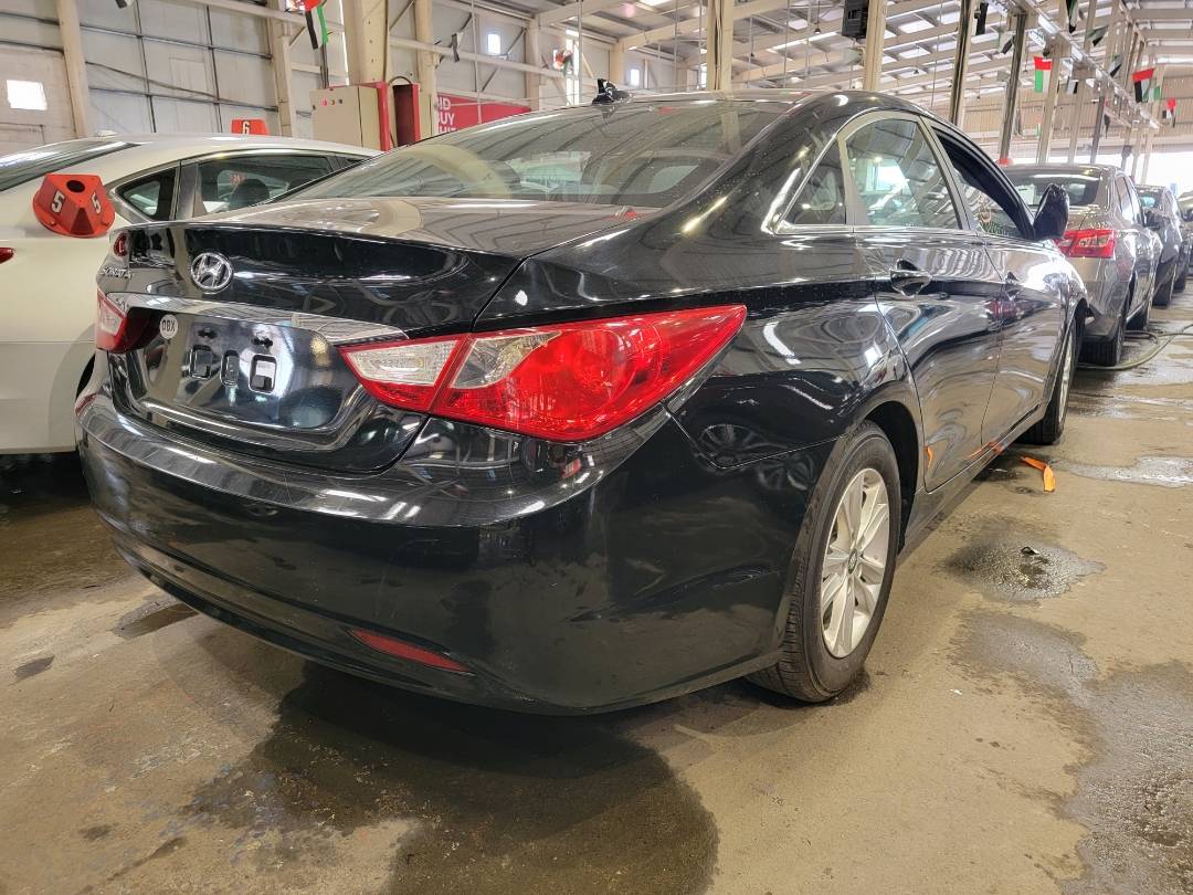 2012 HYUNDAI SONATA — 167326 Miles — Lot 489372 - Marhaba Auctions Used Cars - Image 3