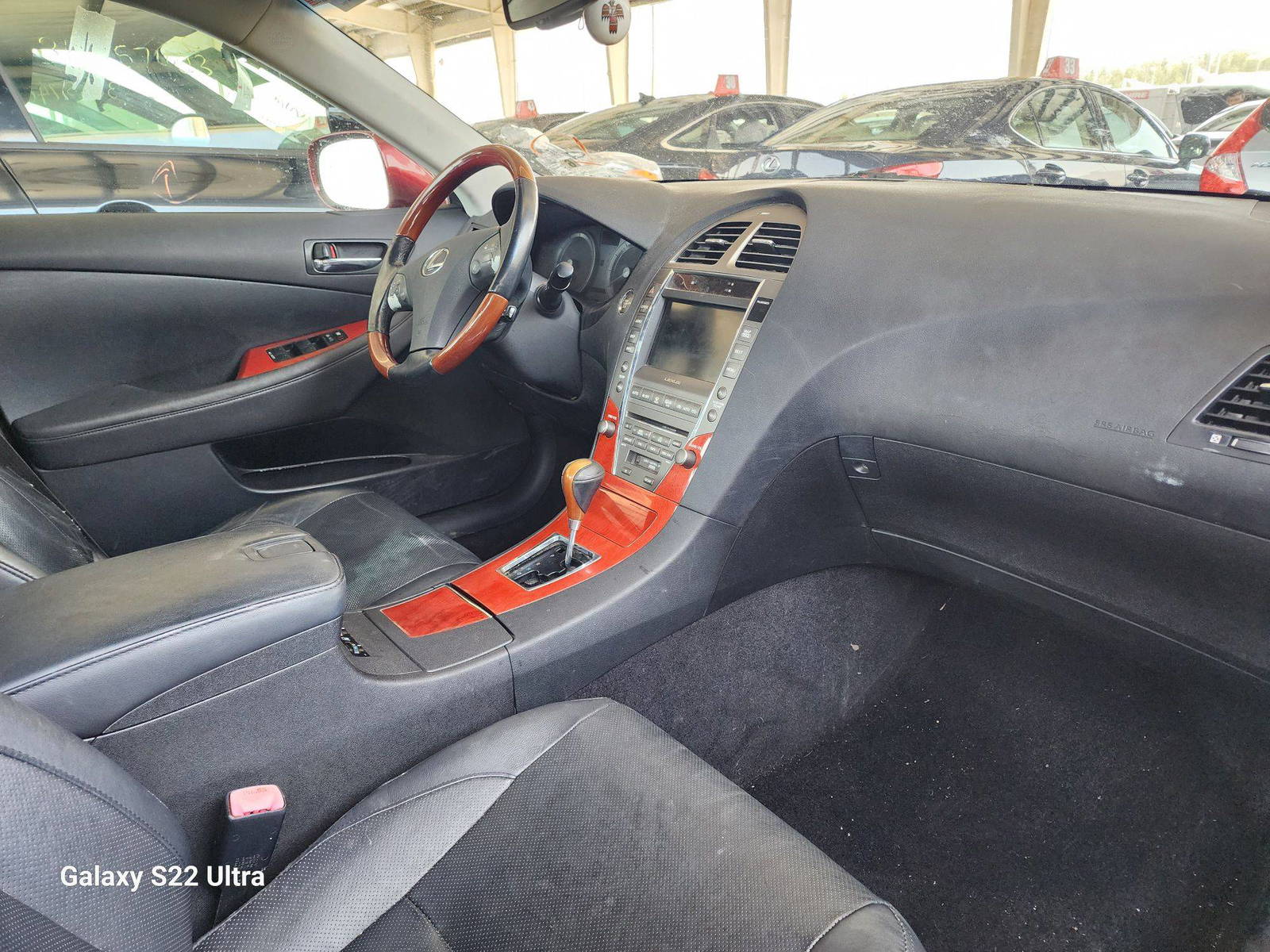 2007 LEXUS ES 350 — 221673 Miles — Lot 38128124 - Marhaba Auctions Used Cars - Image 6