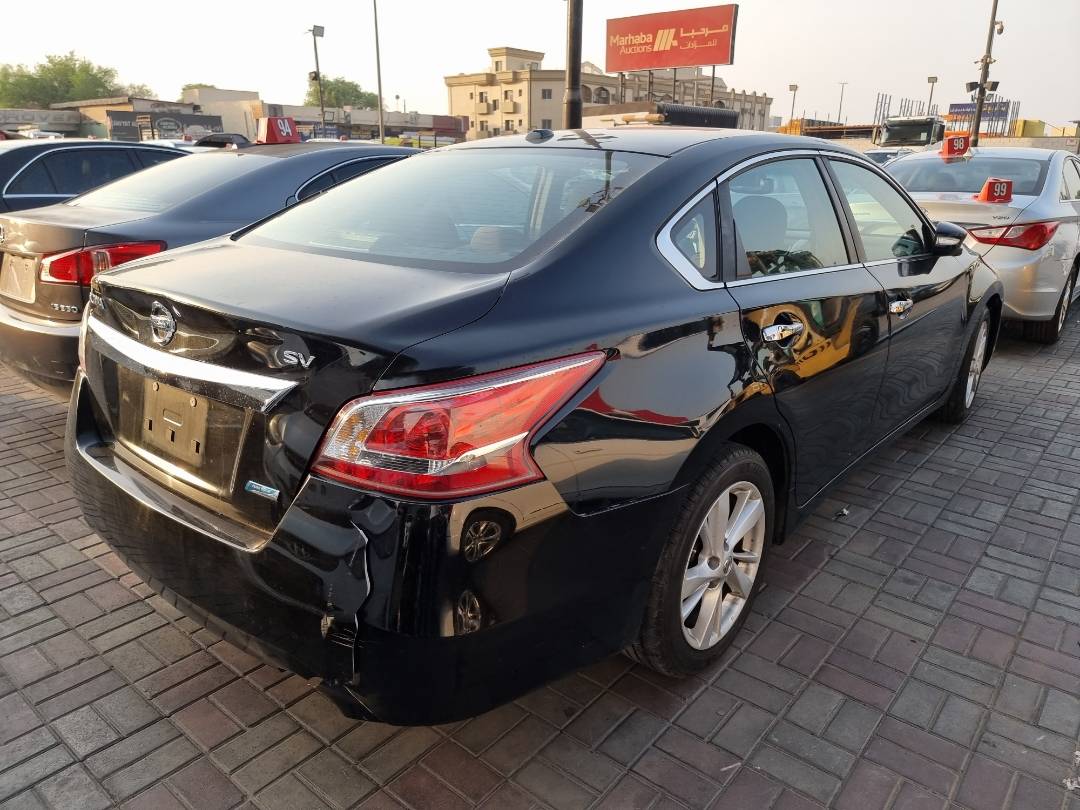 2013 NISSAN ALTIMA — 210839 Miles — Lot 273963 — Ind. 12 - Marhaba Auctions Used Cars - Image 5