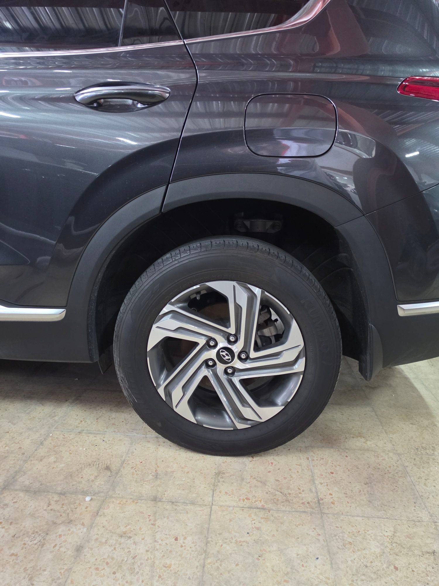 HYUNDAI SANTA FE 2023 - Marhaba Auction Used Cars - Image 7