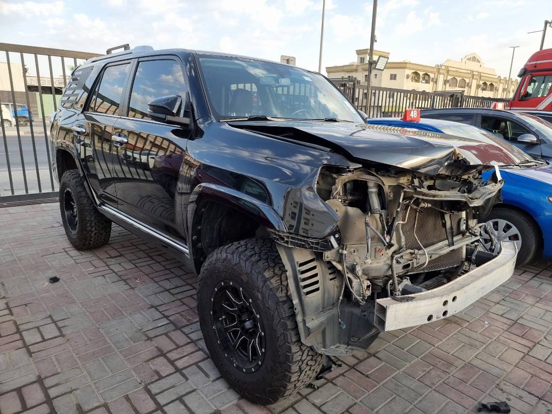 2019 TOYOTA 4RUNNER SR5 — 72915 Miles — Lot 125487 — Ind. 12 - Marhaba Auctions Used Cars - Image 4