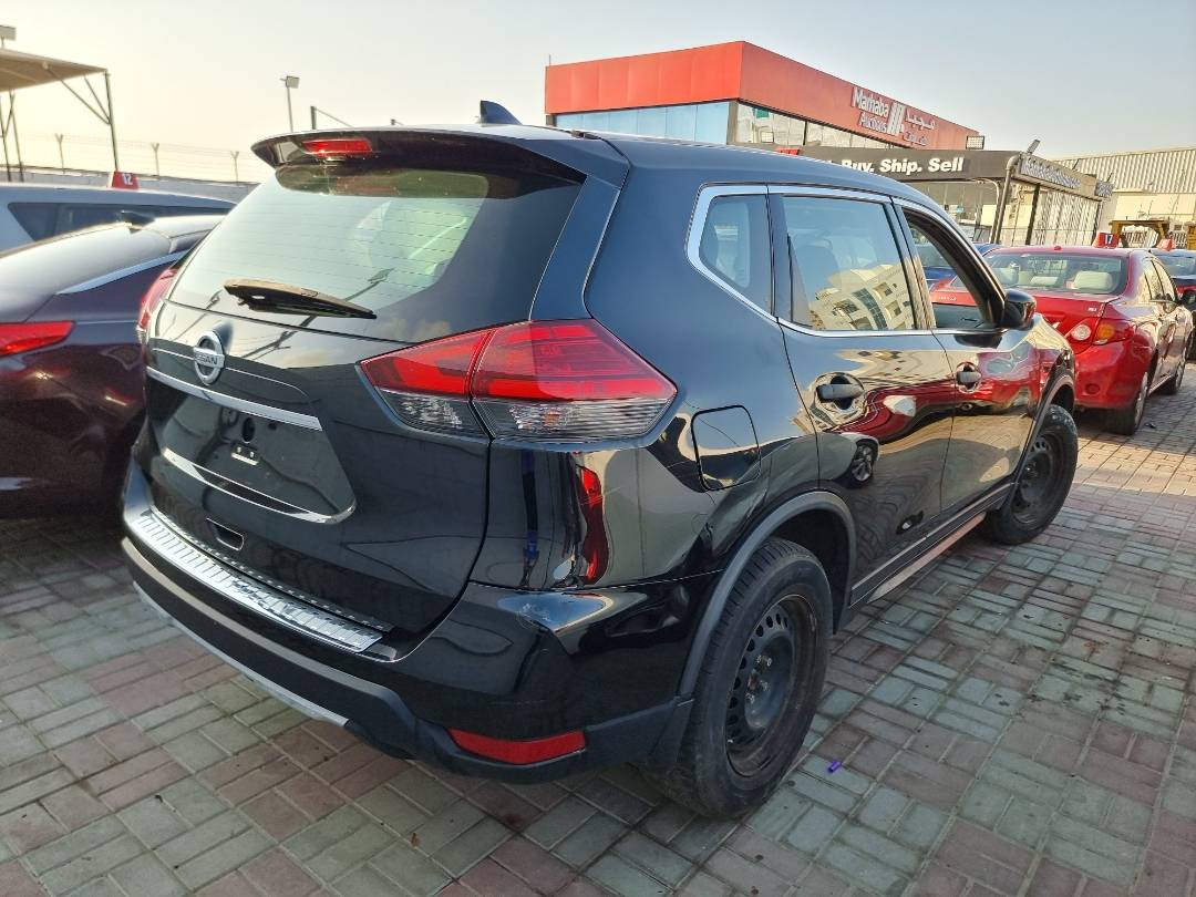 2017 NISSAN ROGUE — 87502 Miles — Lot 1215487 — Souq - Marhaba Auctions Used Cars - Image 5