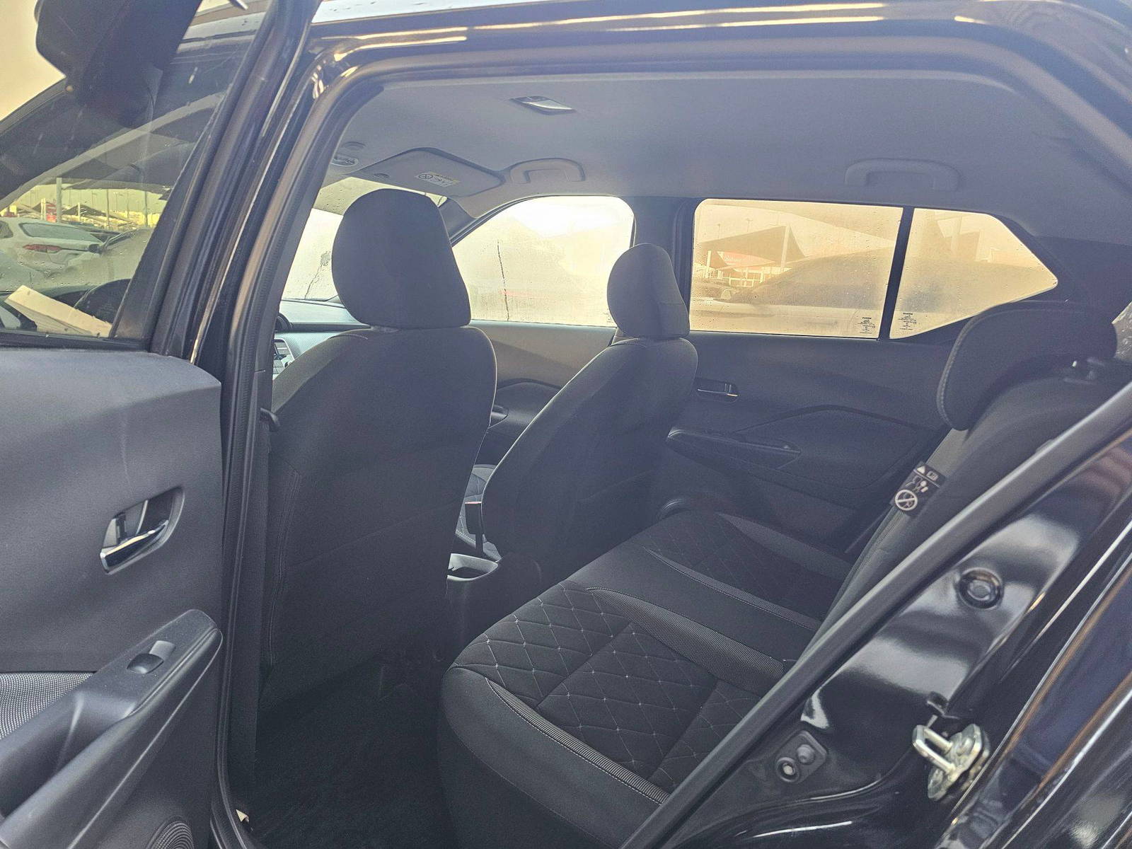 2020 NISSAN KICKS — 103150 KM — Lot L521352 — Souq - Marhaba Auctions Used Cars - Image 6